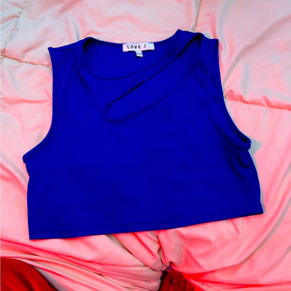 Blue crop top